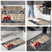 Personalized Family Couple Doormat, Custom Couple Husband Wife Doormat Gift, Outdoor Front Door Rug on Birthday, Christmas, Anniversaries, Valentine's Day for Him Her Woman (S1)