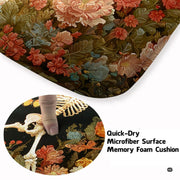 Infographic showing anti-slip dotted backing and durable fabric construction - thumbnail image 5 of 8