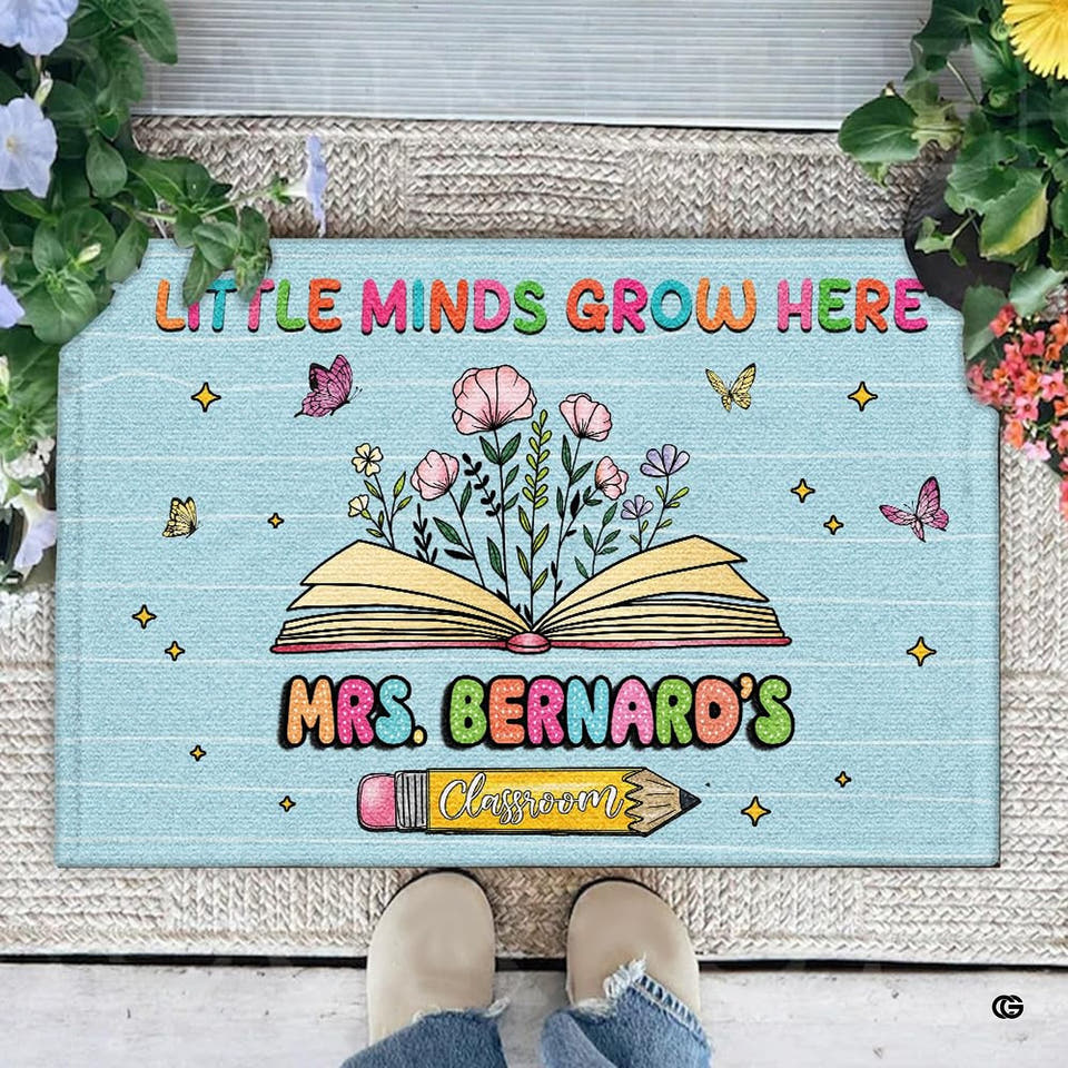 Personalized Teacher Welcome Door Mat with Name, Composition Notebook Style, Perfect Classroom Decor & Back to School Gift for Teachers (Little Minds Grow Here #2)