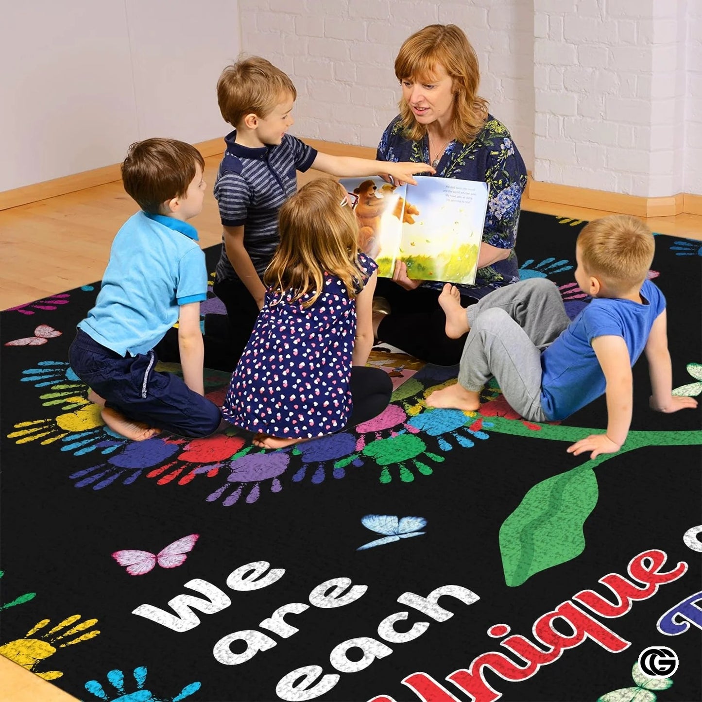 Personalized Welcome Doormat with Family Name and Address - Hand-tree